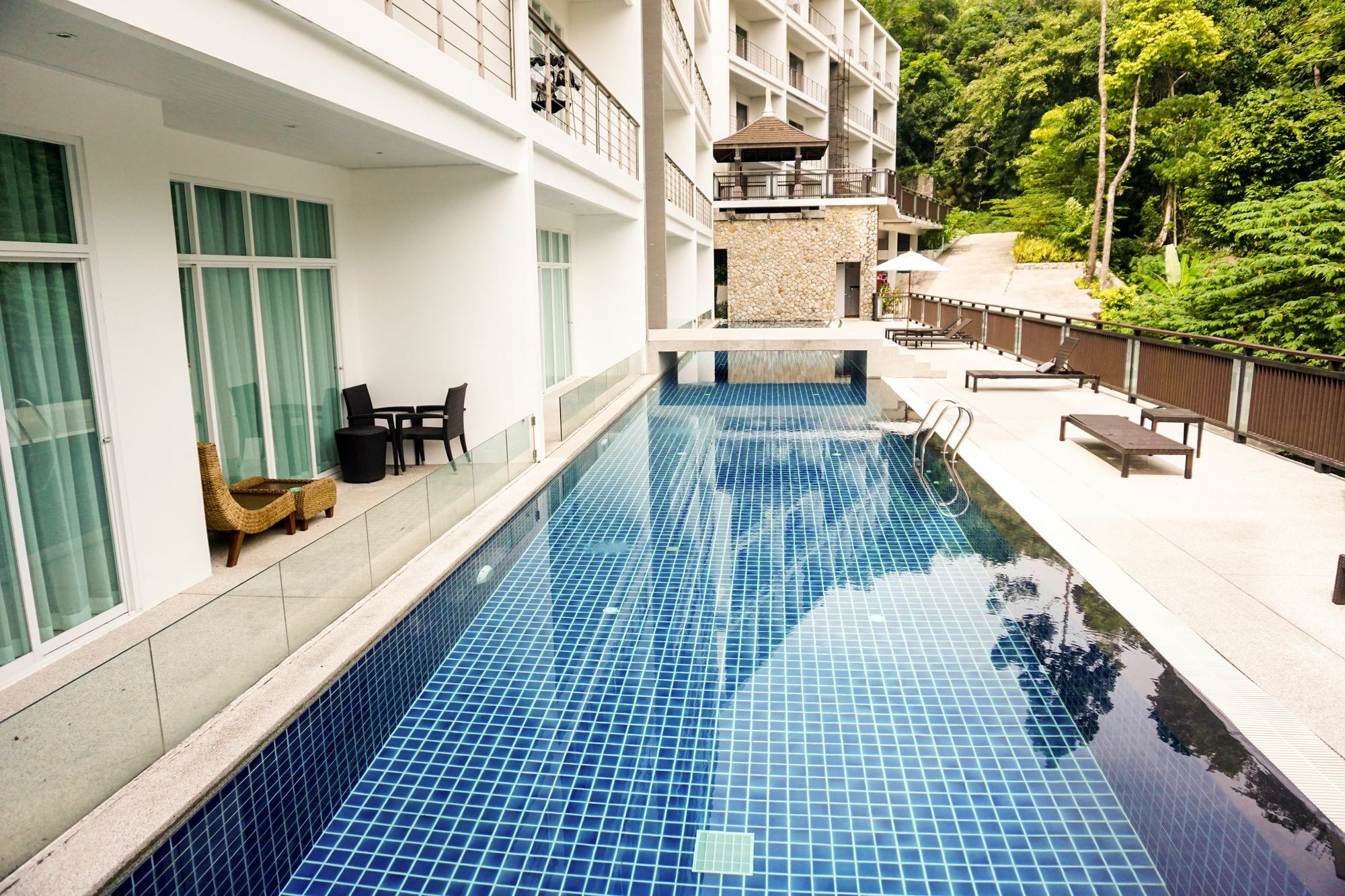 Hillside Apartment Kamala Beach Exterior foto